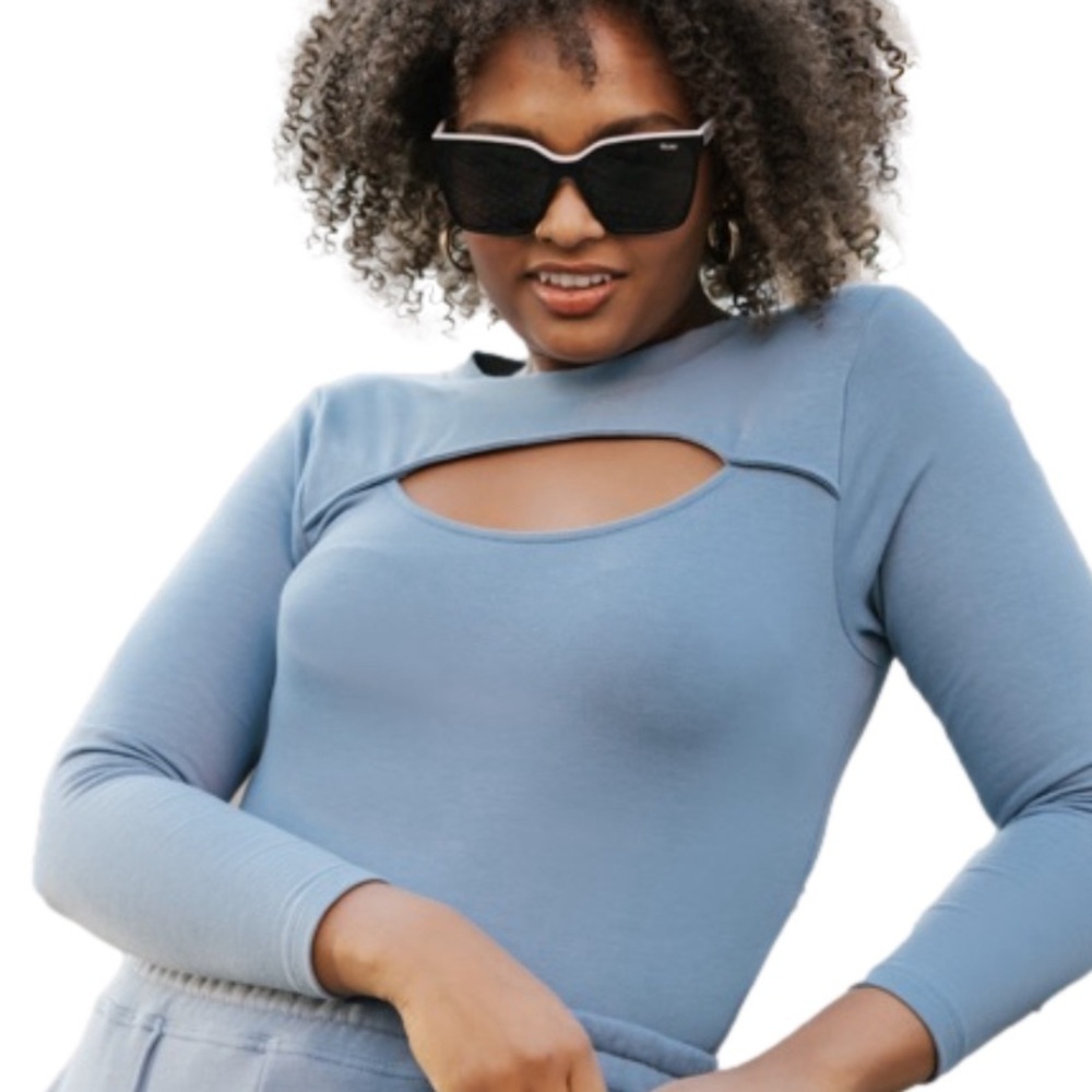 Smash and Tess Olivia cut out body suit